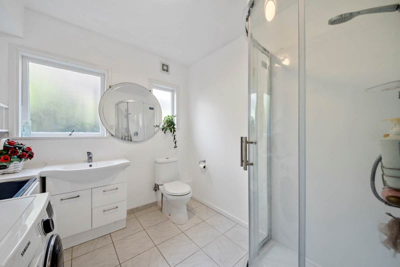 1/11 Tawera Road, Greenlane, Auckland - Carousel 12