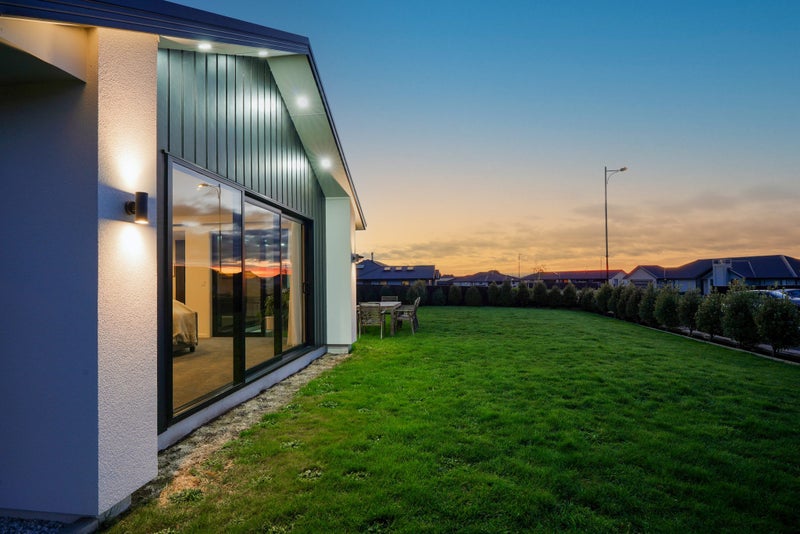 6 Chatham Rise, Seaward Bush, Invercargill - Carousel 50