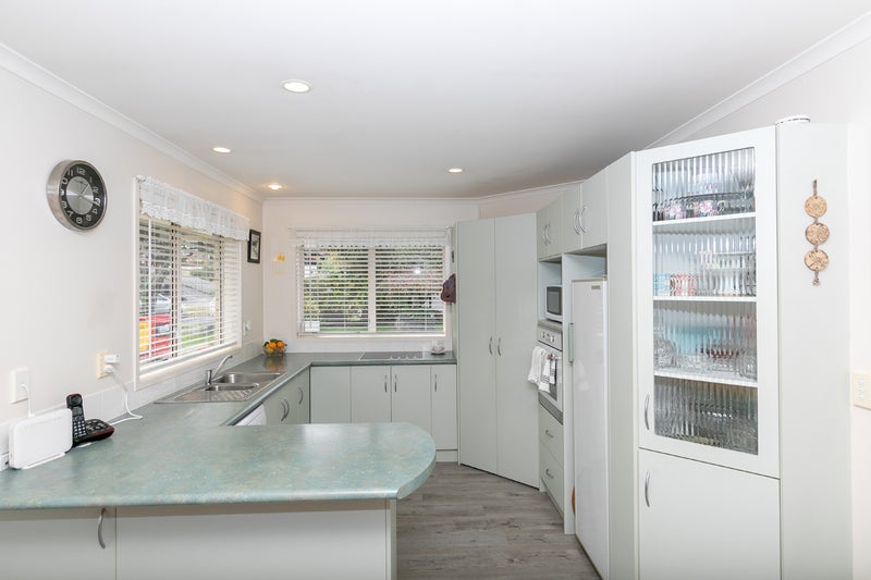 4 Arundel Place, Nawton, Hamilton - Carousel 2