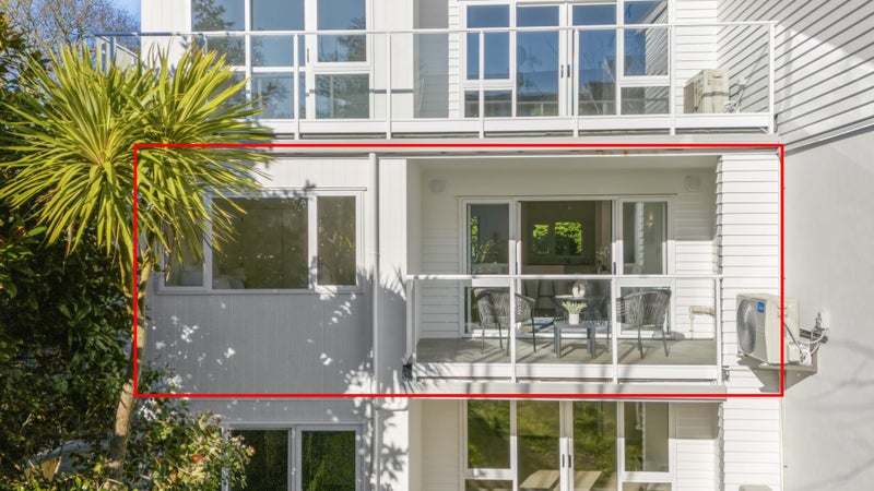 8F Arotau Place, Grafton, Auckland - Carousel 1