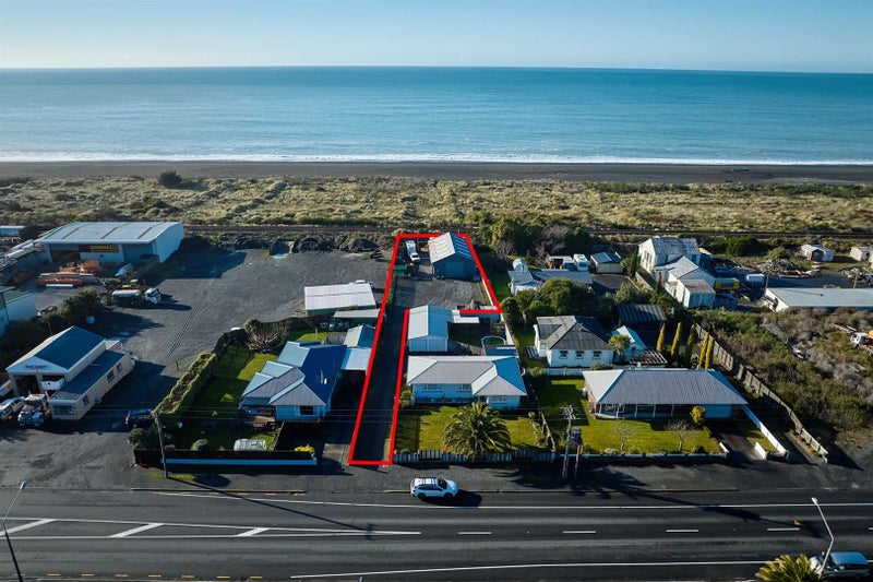 210 Beach Road, Kaikoura - Carousel 1