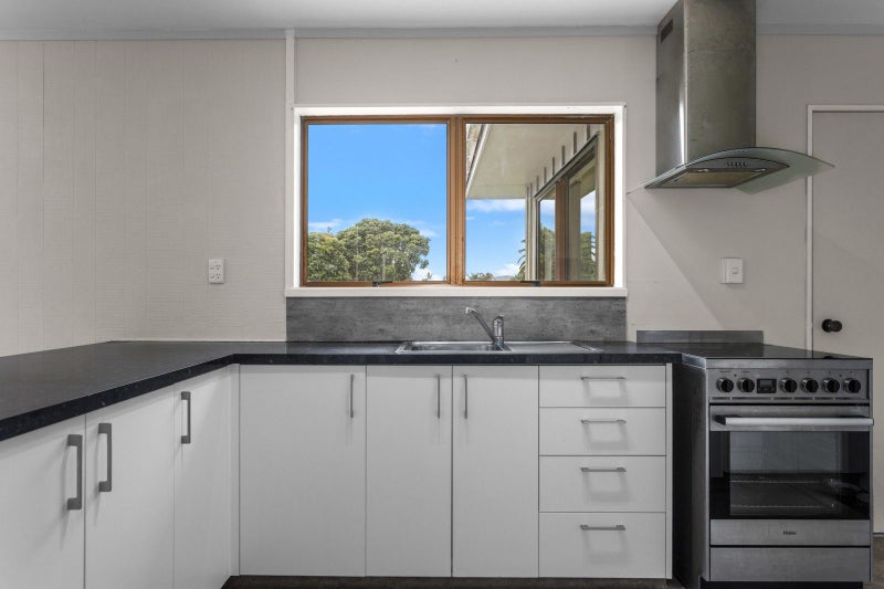 34 Fishermans Drive, Coastlands, Whakatane, Bay Of Plenty - Carousel 1