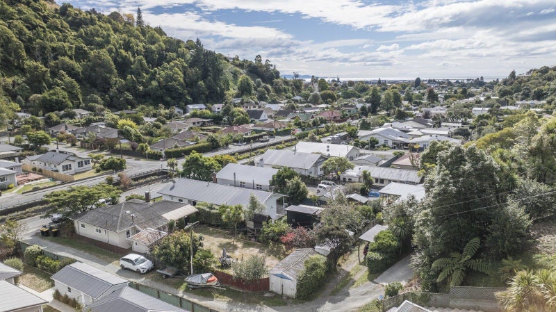 67A Brook Street, The Brook, Nelson - Carousel 21