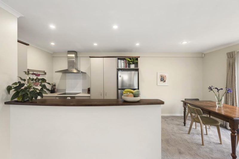 22/36 Dee Street, Island Bay, Wellington - Carousel 2