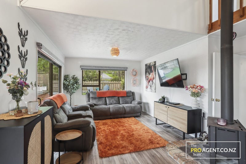 15 Fawcett Road, Laingholm, Auckland - Carousel 2