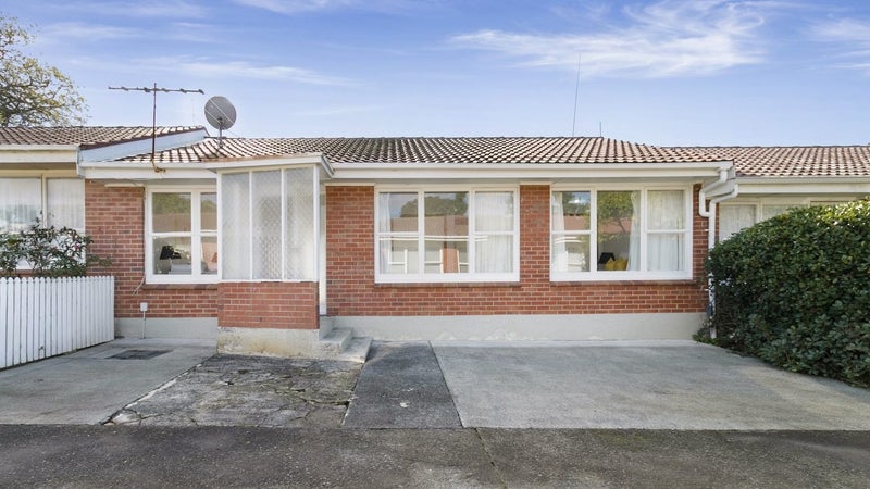 2/20 Inkerman Street, Onehunga, Auckland - Carousel 1
