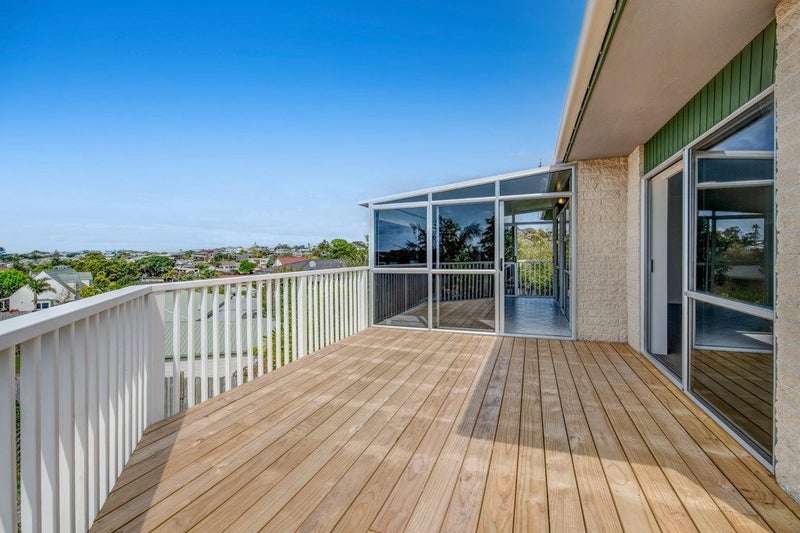 37A Polkinghorne Drive, Manly, Whangaparaoa - Carousel 2