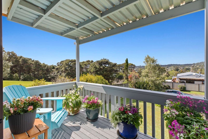 28 Kotinga Avenue, Glen Eden, Auckland - Carousel 2