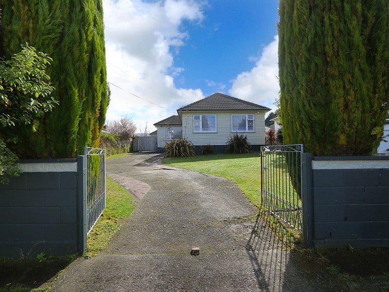 21 Wright Street, Wainuiomata, Lower Hutt - Carousel 1