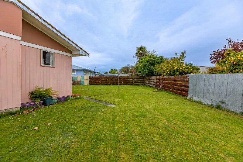 53 York Avenue, Tamatea, Napier - Carousel 2