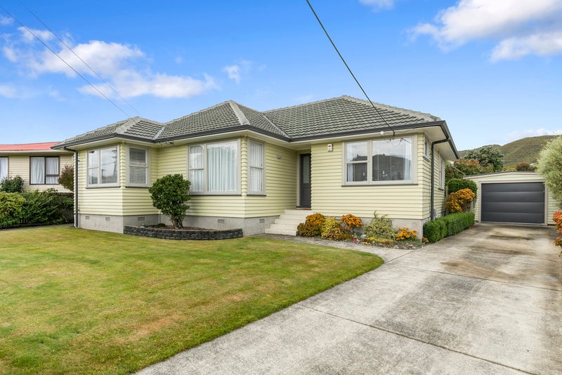 22 Mcdonald Street, Taita, Lower Hutt - Carousel 1