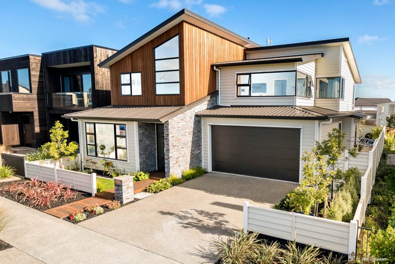 6 Islet Road, Long Bay, Auckland - Carousel 1