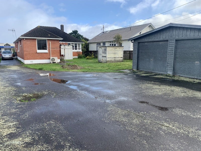 38 Treadwell Street, Naenae, Lower Hutt - Carousel 11