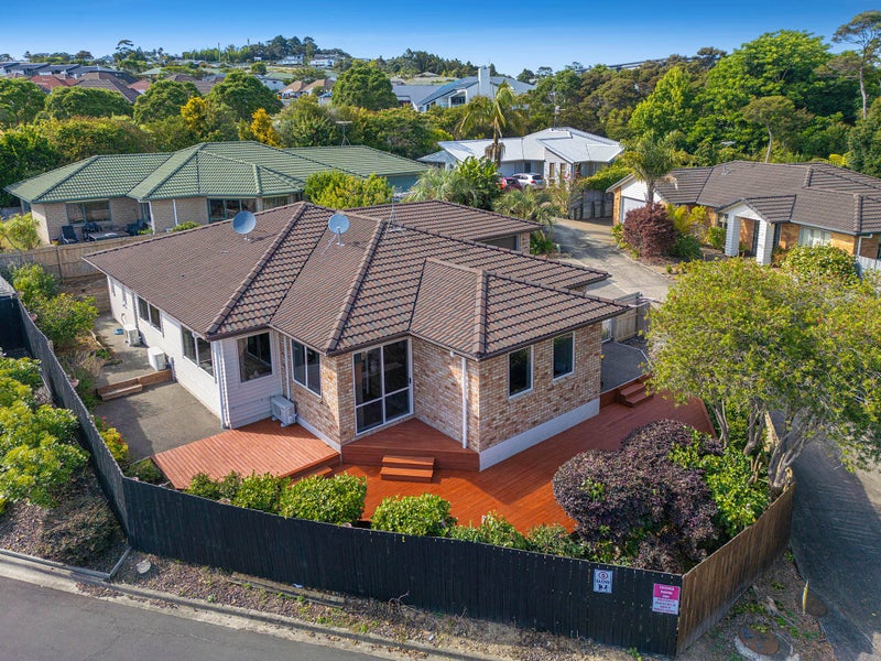3A Blue Heron Rise, Stanmore Bay, Whangaparaoa - Carousel 1