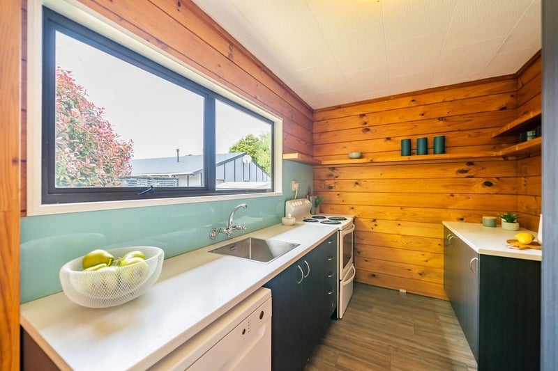 33B Gemstone Drive, Birchville, Upper Hutt - Carousel 2