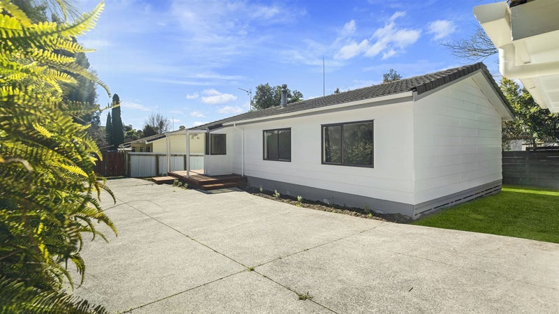 38B Resolution Road, Welcome Bay, Tauranga - Carousel 2