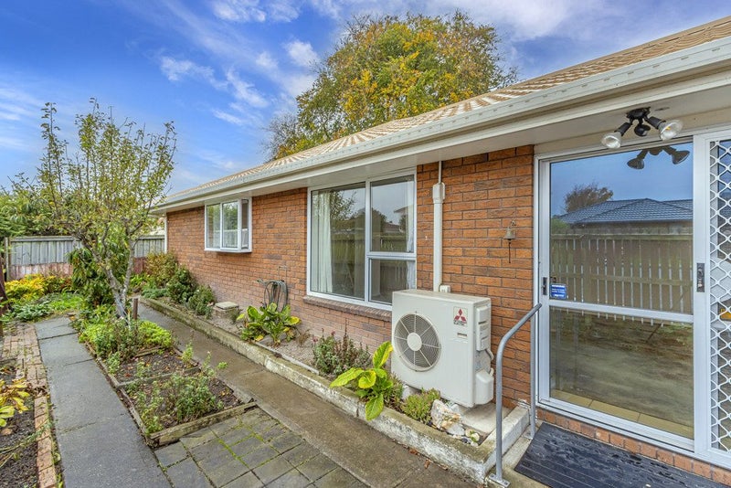1/7 Dilworth Street, Riccarton, Christchurch - Carousel 2