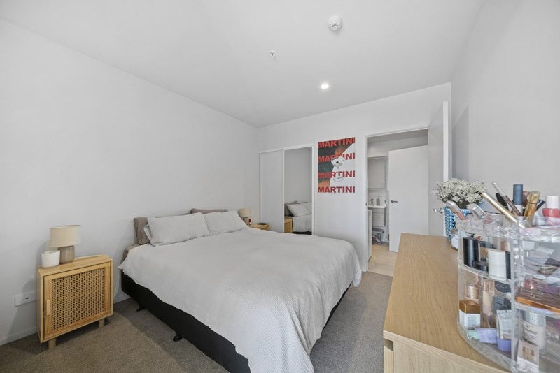503/123 Taranaki Street, Te Aro, Wellington - Carousel 13