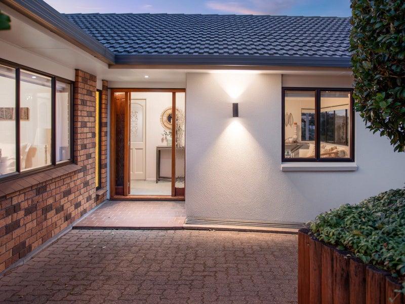 50 Hillcrest Road, Otumoetai, Tauranga - Carousel 2