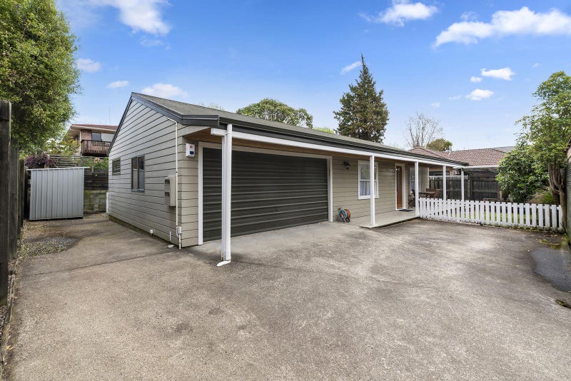22A Devon Street, Glenholme, Rotorua - Carousel 1