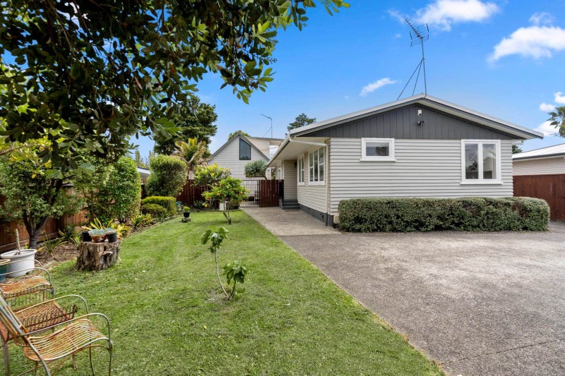 36 Sylvia Road, Hillcrest, Auckland - Carousel 2