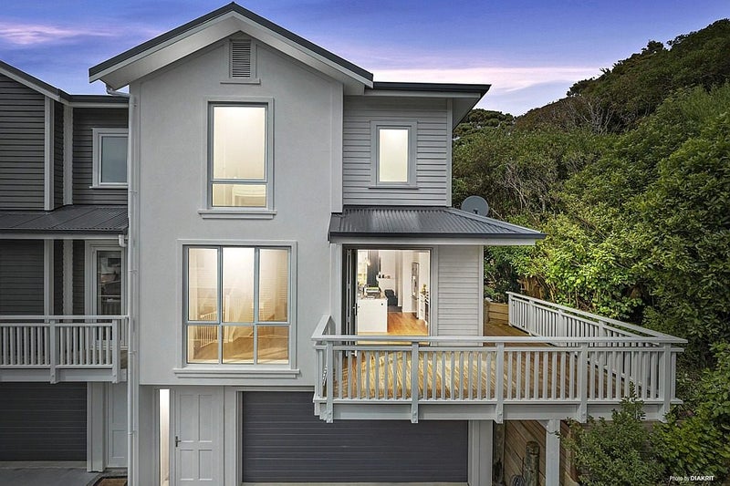 56E Nicholson Road, Khandallah, Wellington - Carousel 1