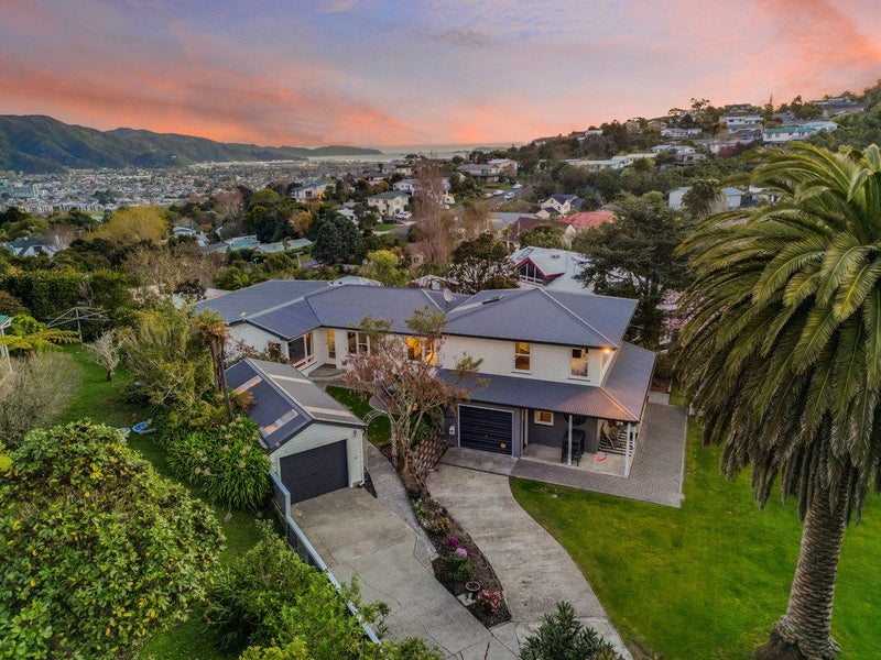 88 Park Road, Belmont, Lower Hutt - Carousel 1