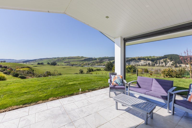 701 River Road, Otane - Carousel 2