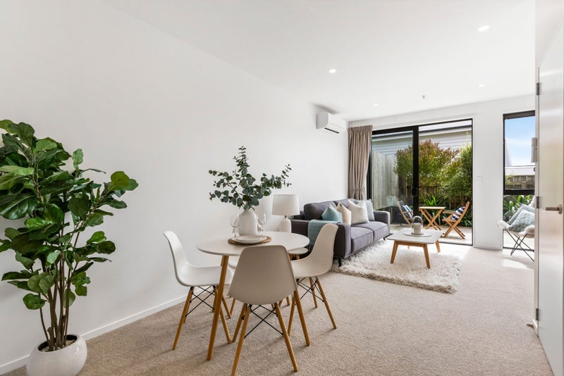 2/62 Spenmoor Street, Newlands, Wellington - Carousel 2