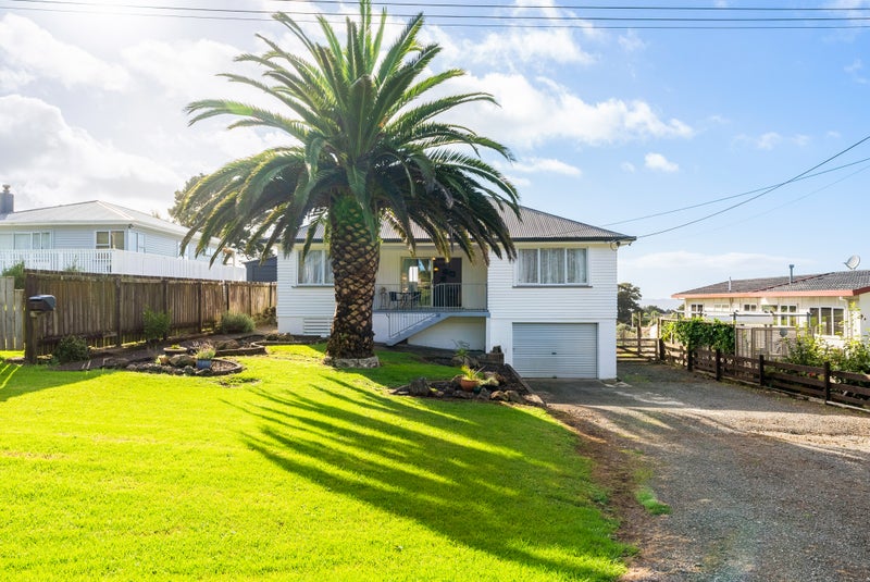 6 Lake Ora Road, Kamo, Whangarei - Carousel 1