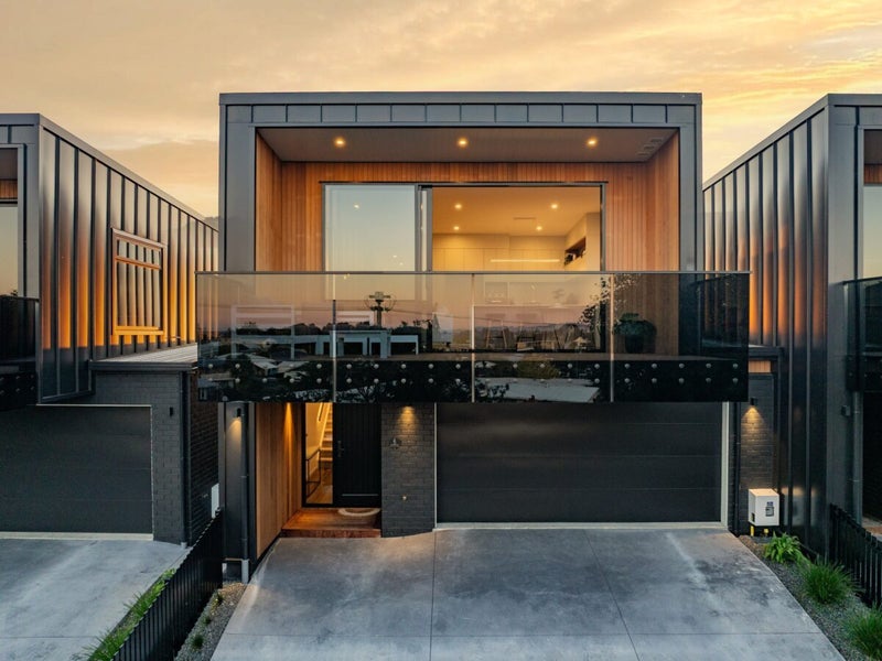 3/75 Newcastle Road, Dinsdale, Hamilton - Carousel 1