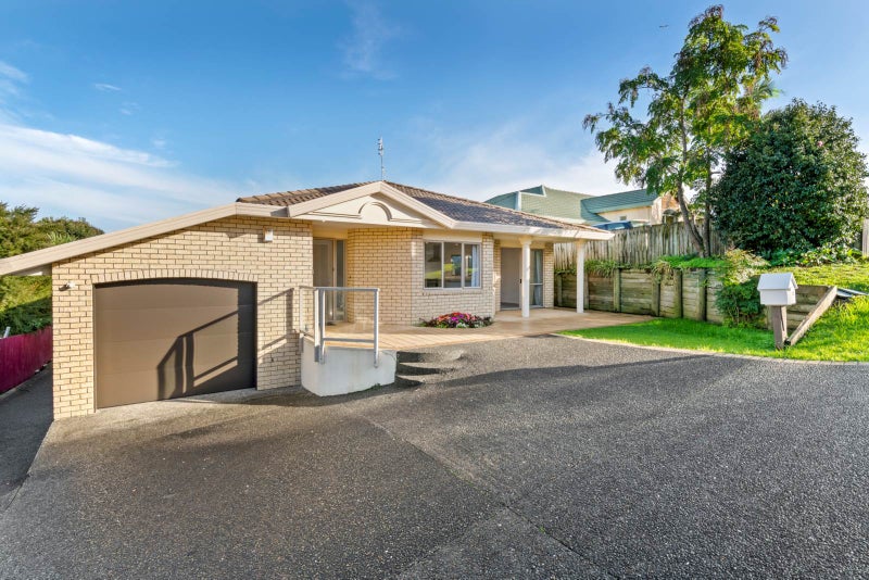 5 Palmgreen Court, Stanmore Bay, Whangaparaoa - Carousel 1