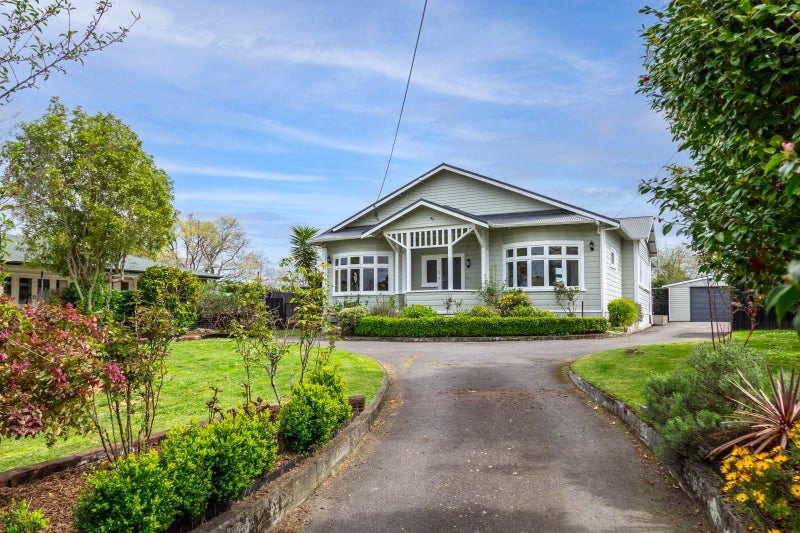 9 King Edward Street, Lansdowne, Masterton - Carousel 1