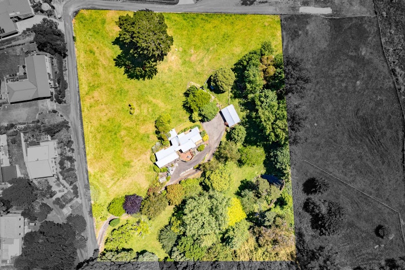 17A Turere Place, Otamatea, Whanganui - Carousel 1