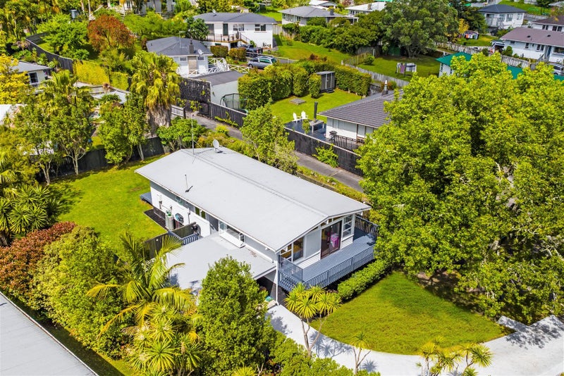 31 Aplin Place, Birkdale, Auckland - Carousel 2