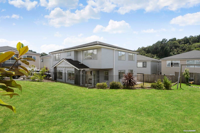 12 Fishwicke Lane, Albany, Auckland - Carousel 2