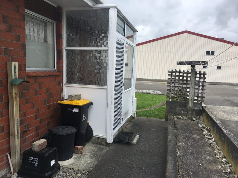 1/6 Bowen Street, Linton, Palmerston North - Carousel 12