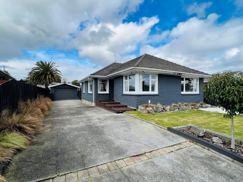 97 Kendal Avenue, Burnside, Christchurch - Carousel 1