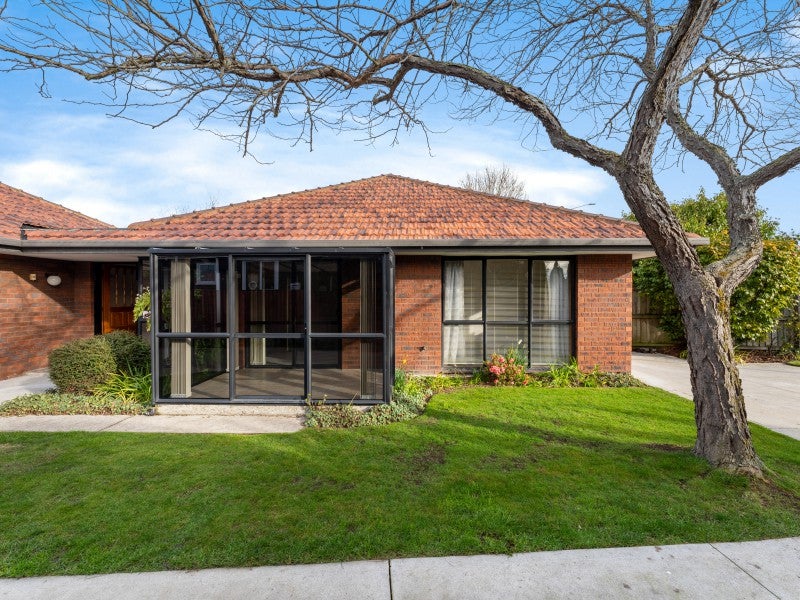 1/414 Greers Road, Bishopdale, Christchurch - Carousel 2