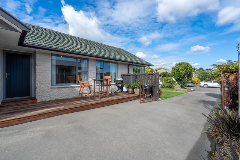 41 Oriana Crescent, Hornby, Christchurch - Carousel 2