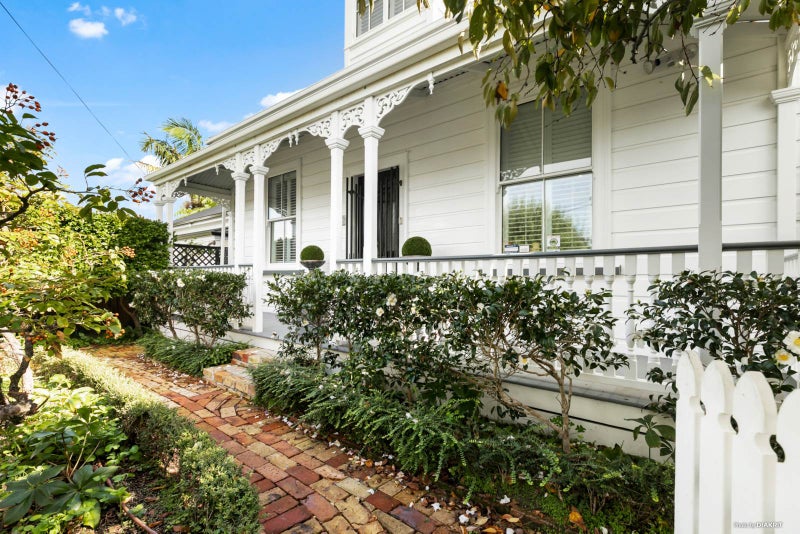 4 Elam Street, Parnell, Auckland - Carousel 1