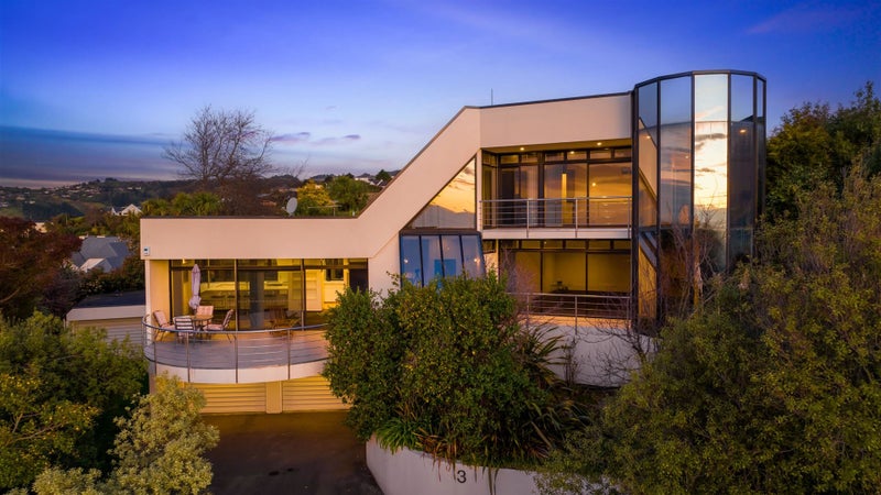 3 Lulworth Lane, Westmorland, Christchurch - Carousel 1