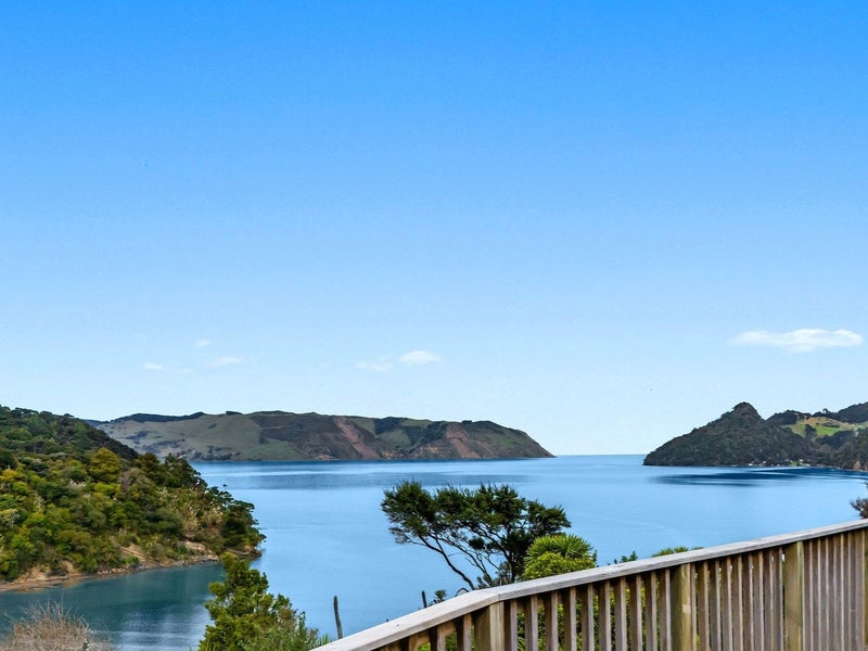 1164 Huia Road, Huia, Auckland - Carousel 1