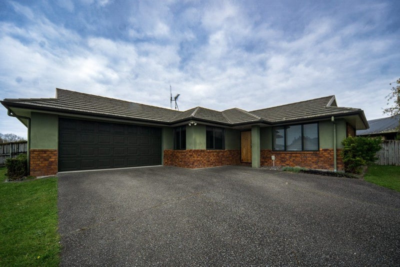 41 Coleraine Drive, Rototuna, Hamilton - Carousel 1