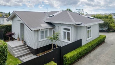 78 Terry Street, Blockhouse Bay, Auckland - Carousel 1