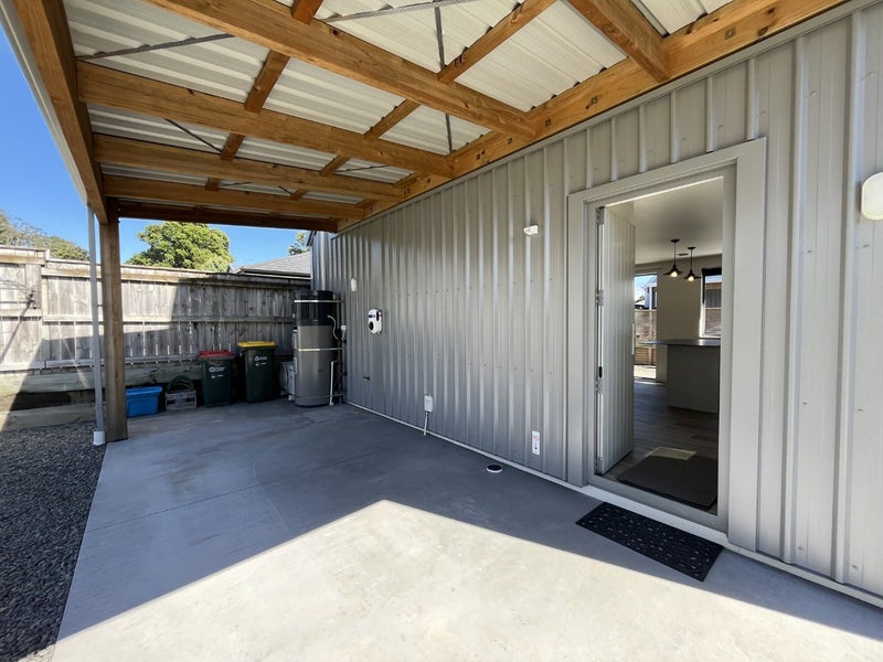 148 Lemon Street, Strandon, New Plymouth - Carousel 15