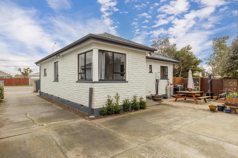 122 Pages Road, Wainoni, Christchurch - Carousel 2