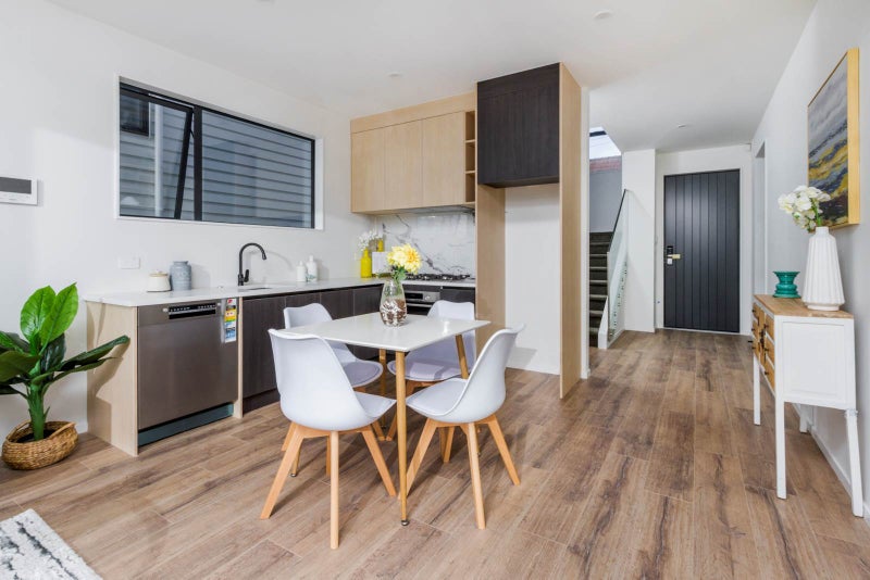 141E Rangatira Road, Beach Haven, Auckland - Carousel 2