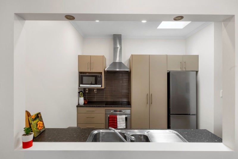 11B Bleakley Place, Hillcrest, Hamilton - Carousel 2