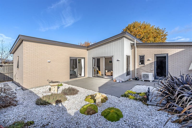11 Glenbarr Lane, Broomfield, Christchurch - Carousel 2